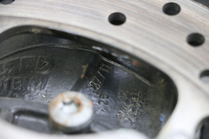 photo de REAR WHEEL SHAFT BMW R GS 1250 (2021 - 2024) - Component detail