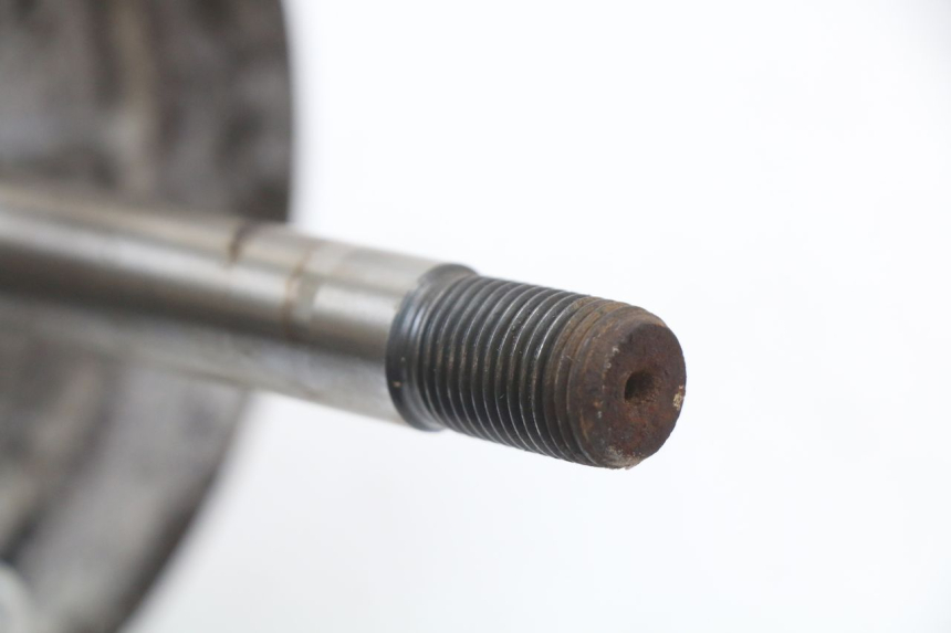 photo de REAR WHEEL SHAFT EUROCKA R8 4T 50 (2013 - 2022) - Additional view of the item