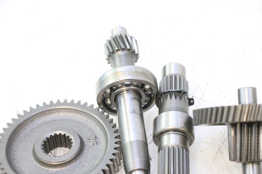 photo de REAR WHEEL SHAFT LAZIO RENO 50 (2016 - 2021) - Distinctive features