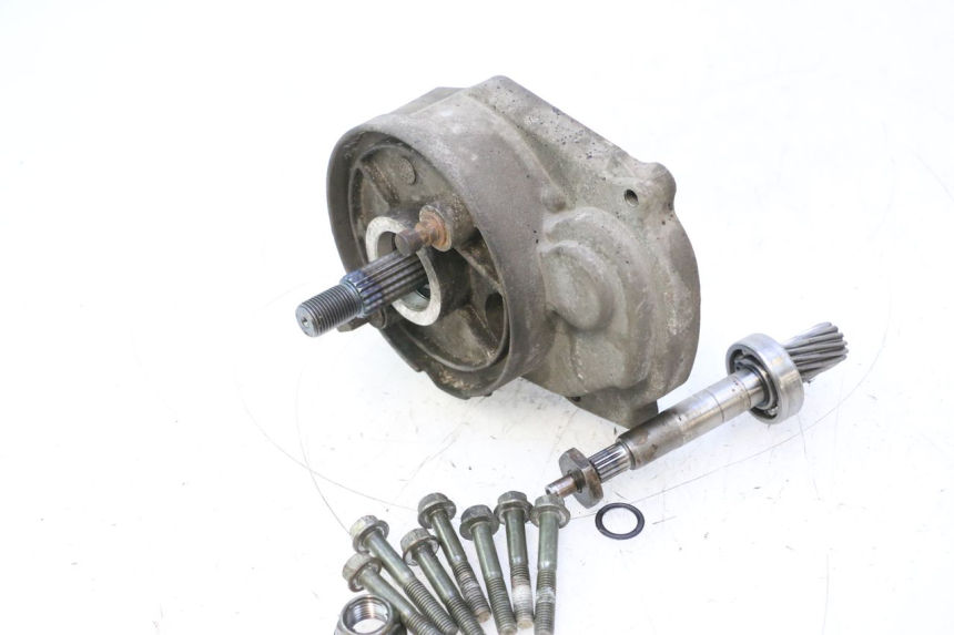 photo de REAR WHEEL SHAFT TNT MOTOR ROMA 12' 2T 50 (2007 - 2018) - Zoom on usage condition
