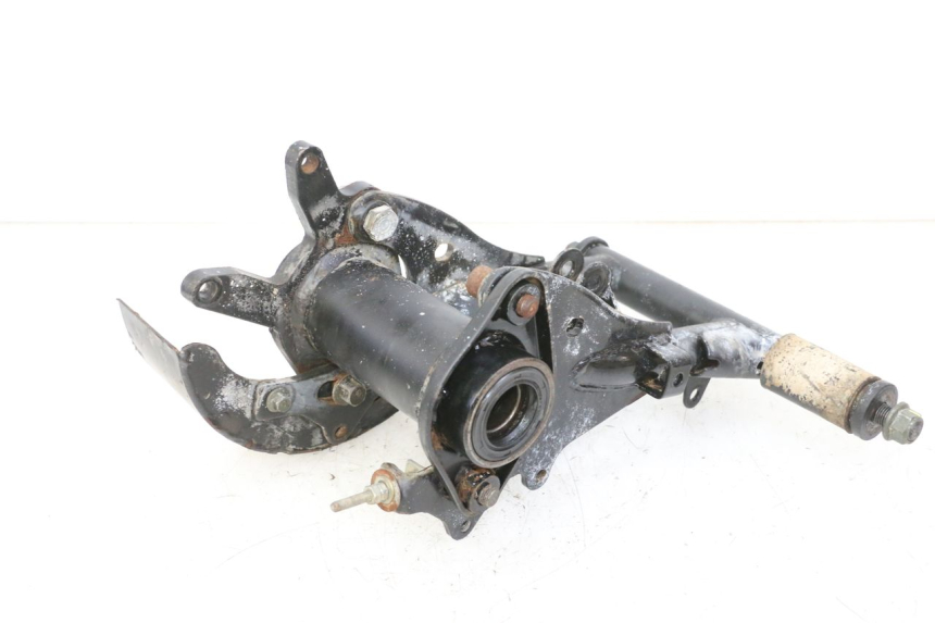 photo de REAR WHEEL SHAFT HYTRACK S 150 (2003 - 2011) - Surface and material condition