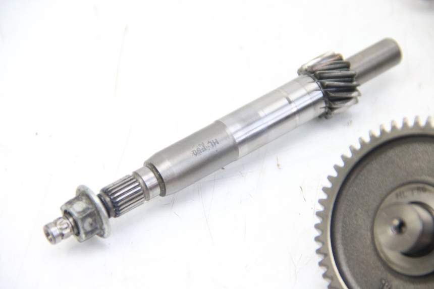 photo de WHEEL TRANSMISSION APRILIA SCARABEO 4T 50 (2009 - 2017) - Distinctive features