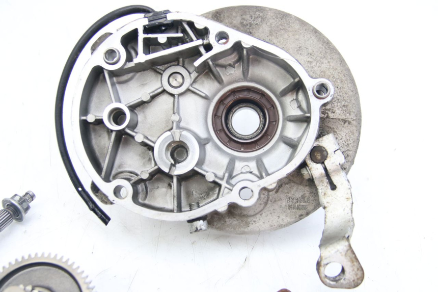 photo de WHEEL TRANSMISSION APRILIA SCARABEO 4T 50 (2009 - 2017) - Zoom on usage condition