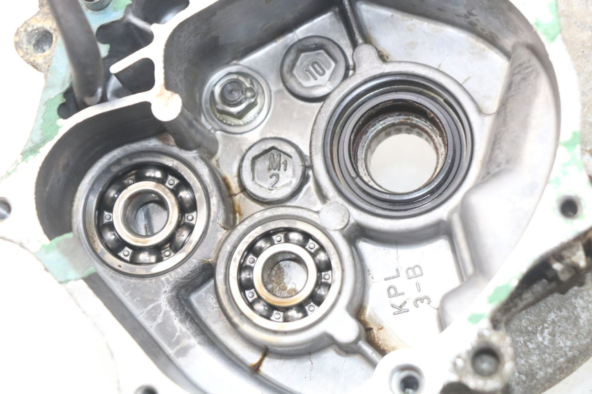 photo de REAR WHEEL SHAFT HONDA SCV LEAD 100 (2003 - 2007) - Alternative perspective