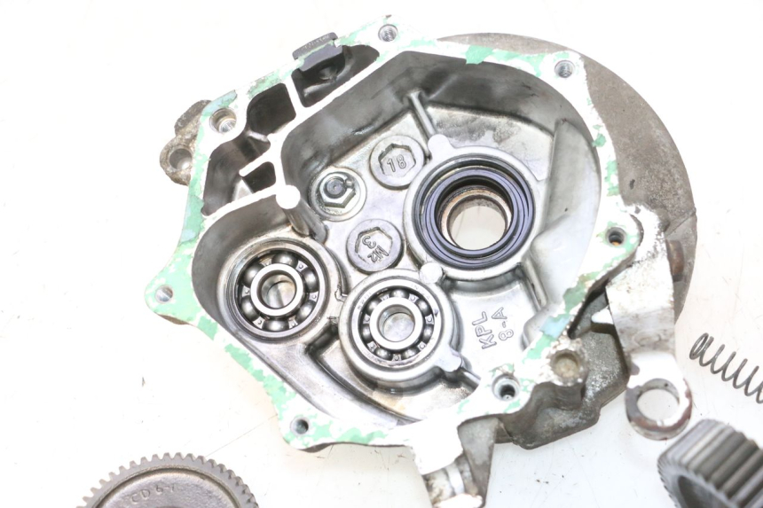 photo de REAR WHEEL SHAFT HONDA SCV LEAD 100 (2003 - 2007) - Component zoom