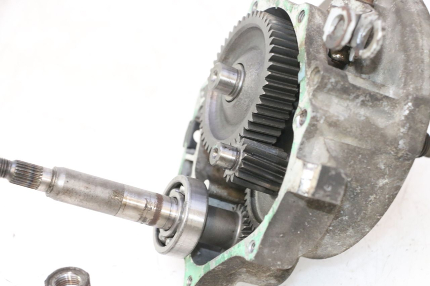 photo de REAR WHEEL SHAFT HONDA SCV LEAD 100 (2003 - 2007) - Product overview