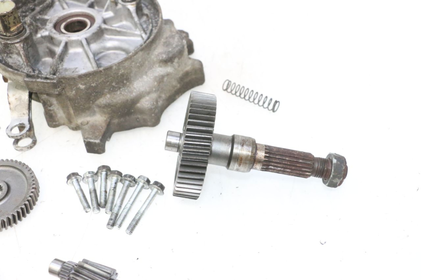 photo de REAR WHEEL SHAFT HONDA SCV LEAD 100 (2003 - 2007) - Surface and material condition
