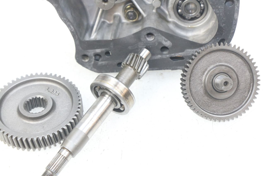 photo de REAR WHEEL SHAFT KYMCO SENTO 50 (2008 - 2013) - Markings and original references