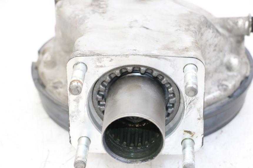 photo de REAR WHEEL SHAFT HONDA ST PAN EUROPEAN 1300 (2002 - 2013) - Additional view of the item