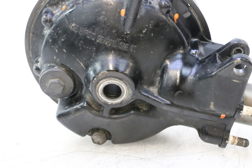 photo de REAR WHEEL SHAFT HONDA ST PAN EUROPEAN 1100 (1990 - 2002) - Surface and material condition