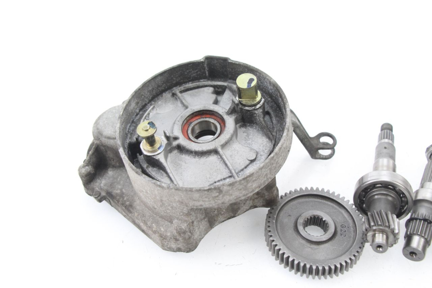 photo de REAR WHEEL SHAFT SYM TONIK 125 (2010 - 2014) - Checked used part