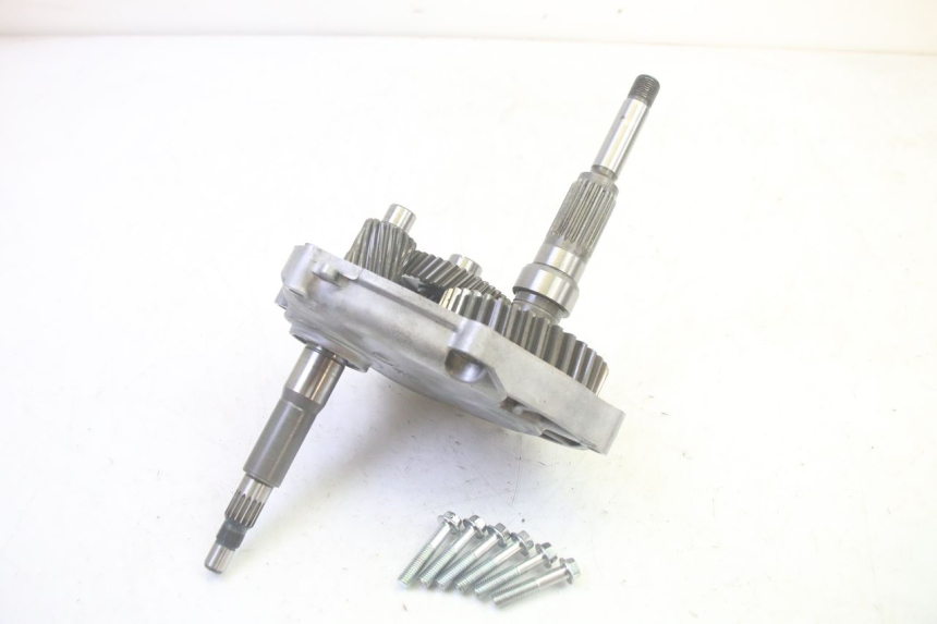 photo de REAR WHEEL SHAFT YAMAHA TRICITY 300 (2020 - 2024) - Distinctive features