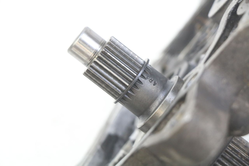 photo de REAR WHEEL SHAFT PEUGEOT TWEET 125 (2010 - 2017) - Additional view of the item