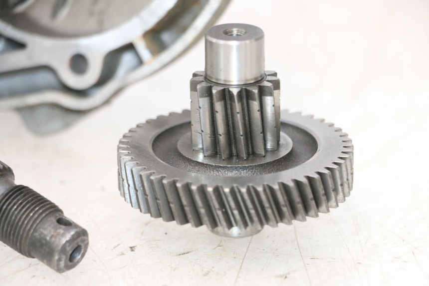 photo de REAR WHEEL SHAFT PIAGGIO TYPHOON 50 (2000 - 2009) - Component zoom