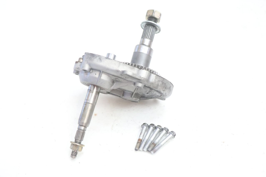 photo de REAR WHEEL SHAFT PIAGGIO TYPHOON 50 (2000 - 2009) - Alternative perspective