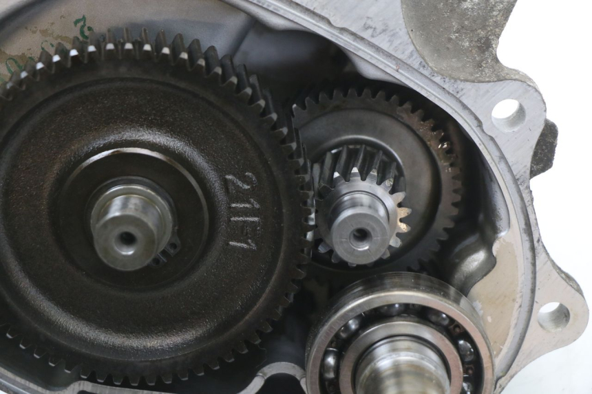 photo de REAR WHEEL SHAFT SUZUKI UH BURGMAN 125 (2002 - 2006) - Zoom on usage condition