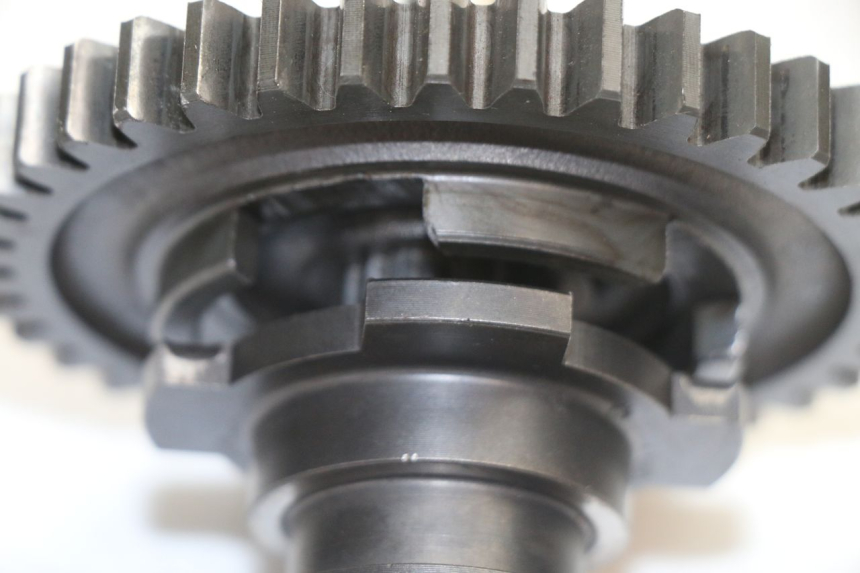 photo de REAR WHEEL SHAFT PIAGGIO VESPA PK FL 2T 50 (1990 - 1996) - Surface and material condition