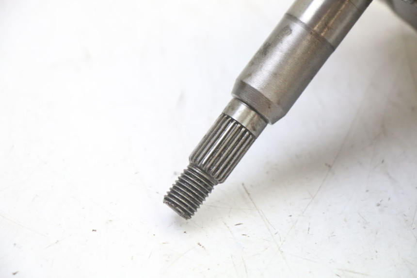 photo de REAR WHEEL SHAFT PEUGEOT VIVACITY NEW 2T 50 (2008 - 2017) - Technical close-up