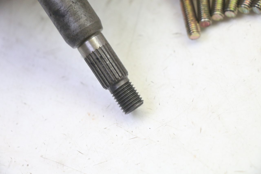 photo de REAR WHEEL SHAFT PEUGEOT VIVACITY NEW 2T 50 (2008 - 2017) - Component zoom