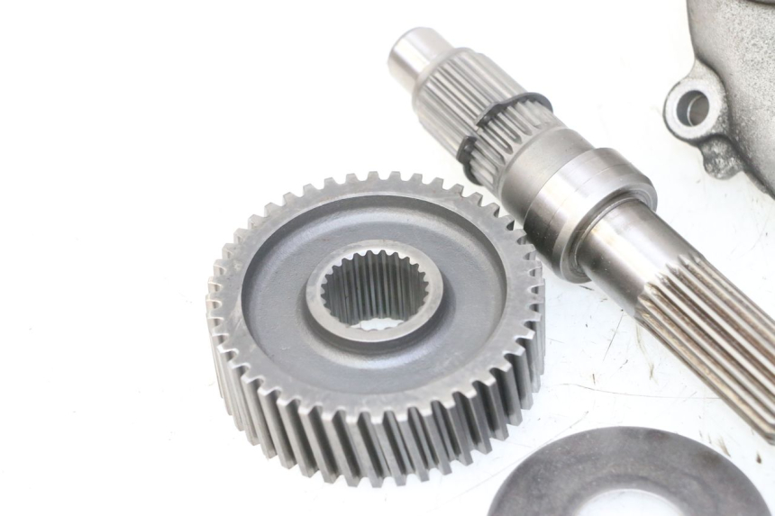 photo de REAR WHEEL SHAFT YAMAHA X-CITY XCITY 125 (2007 - 2013) - Detailed visual inspection