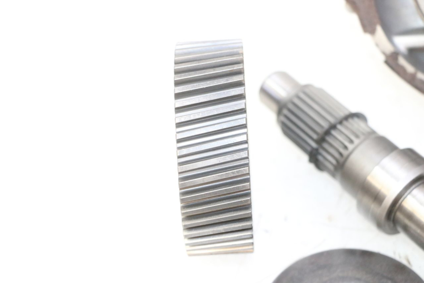 photo de REAR WHEEL SHAFT YAMAHA X-CITY XCITY 125 (2007 - 2013) - Markings and original references