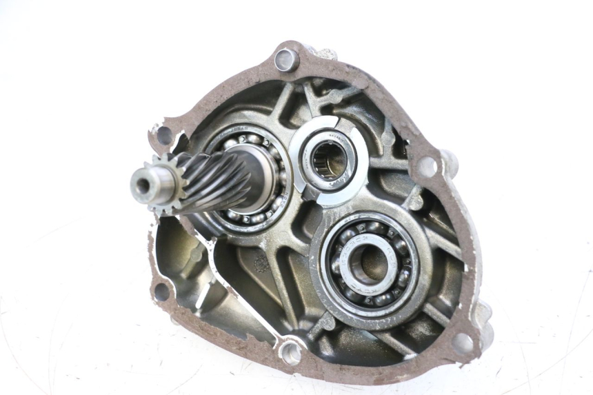 photo de REAR WHEEL SHAFT YAMAHA X-MAX XMAX 125 (2010 - 2013) - Technical close-up