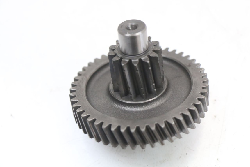 photo de REAR WHEEL SHAFT PIAGGIO X8 125 (2004 - 2007) - Additional view of the item
