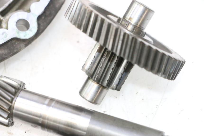 photo de WHEEL TRANSMISSION PIAGGIO X9 EVOLUTION 125 (2003 - 2007) - Technical close-up
