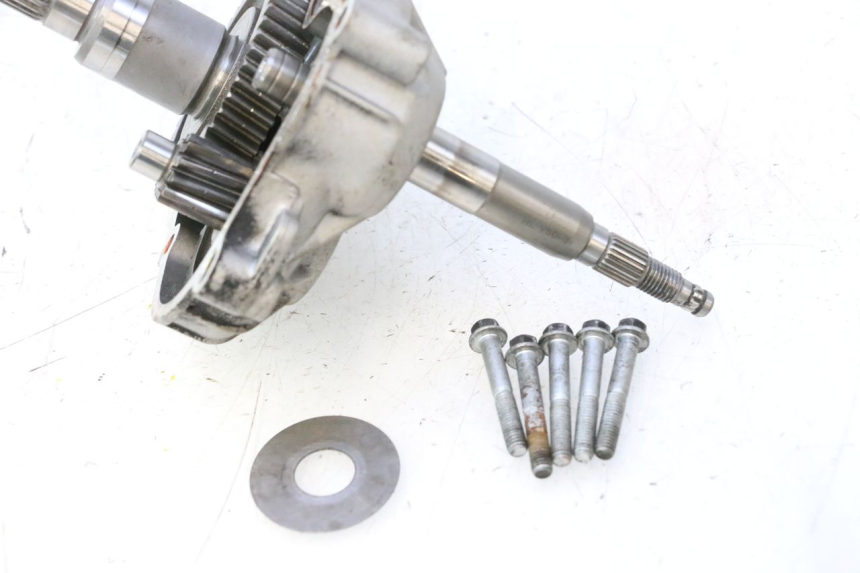 photo de REAR WHEEL SHAFT PIAGGIO ZIP IGET 4T 50 (2021 - 2023) - Zoom on usage condition