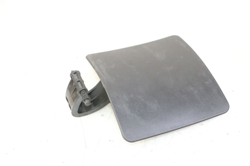 photo de FUEL CAP SUZUKI BURGMAN 125 (2007 - 2014) - Zoom on usage condition