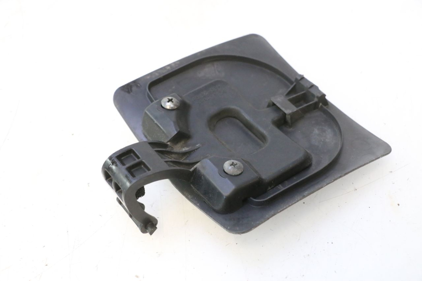photo de FUEL CAP SUZUKI BURGMAN 125 (2007 - 2014) - Zoom on usage condition