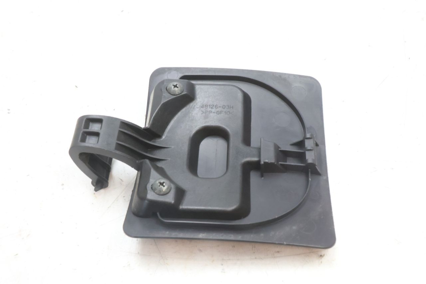 photo de FUEL CAP SUZUKI BURGMAN 125 (2007 - 2014) - Alternative perspective