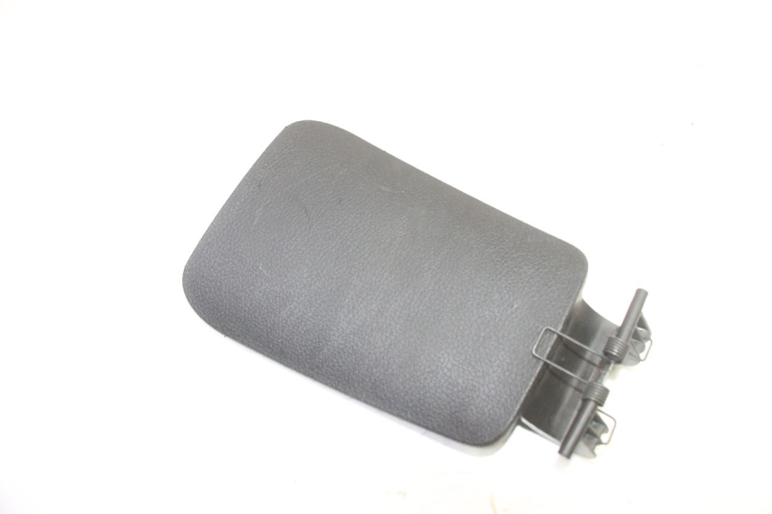 photo de FUEL FLAP PIAGGIO MP3 HPE 310 (2024 - 2025) - Main view