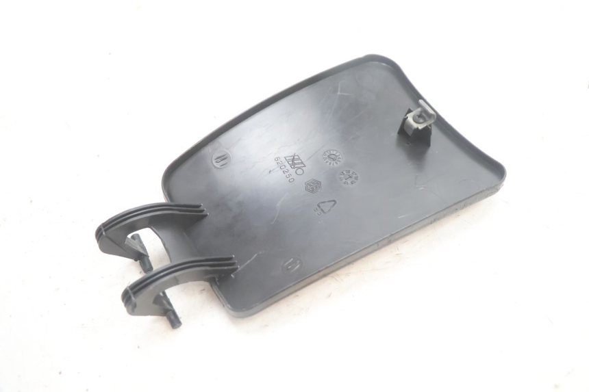 photo de FUEL FLAP PIAGGIO MP3 125 (2006 - 2014) - Product overview