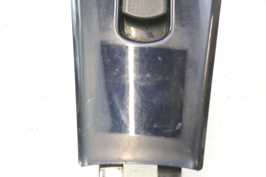 photo de FUEL FLAP KYMCO LIKE 4T 50 (2019 - 2025) - Technical close-up