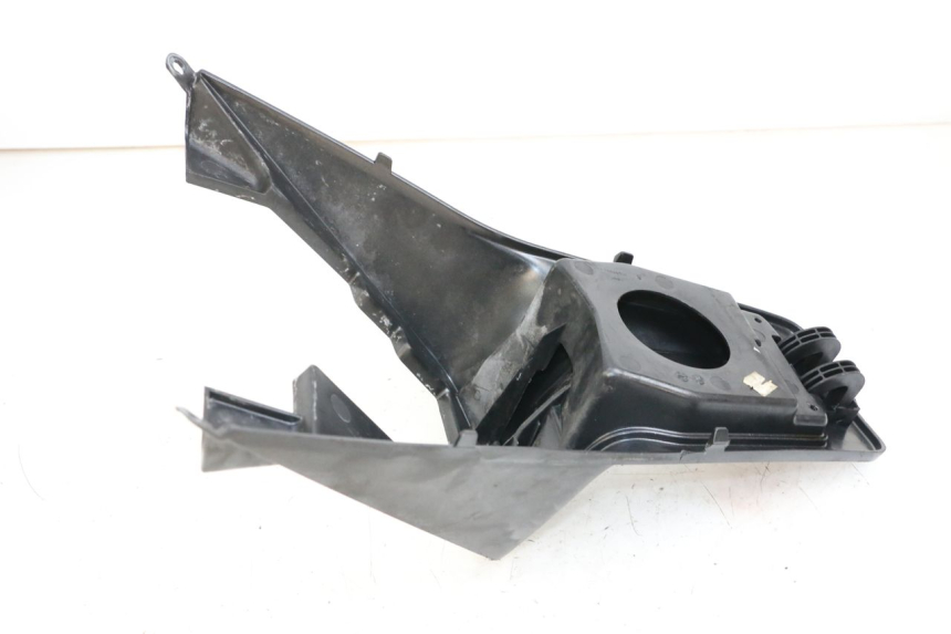 photo de FUEL FLAP PEUGEOT SATELIS 125 (2010 - 2012) - Zoom on usage condition