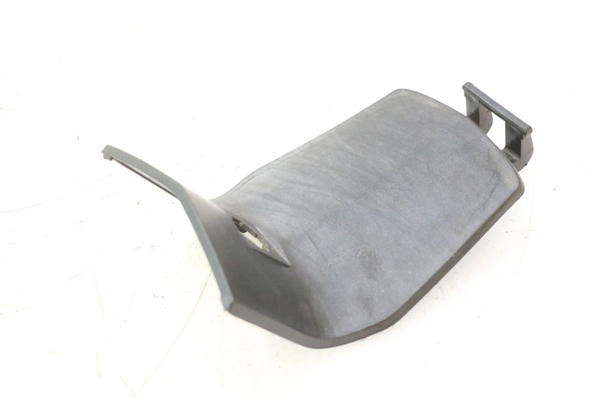 photo de FUEL TANK CAP PEUGEOT SATELIS 125 (2006 - 2009) - Technical close-up