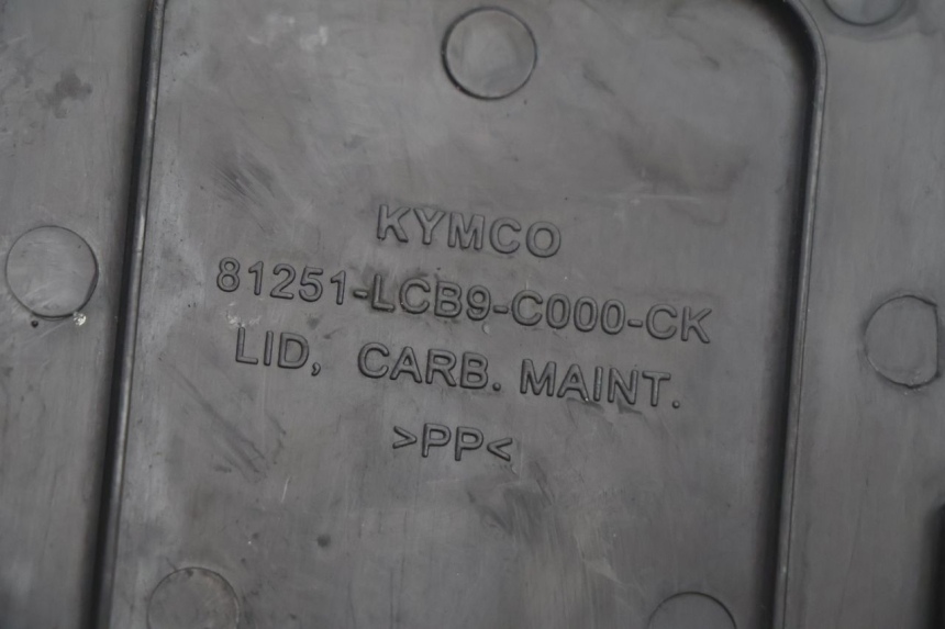 photo de ACCESS PANEL KYMCO AGILITY 4T 50 (2005 - 2018) - Technical close-up