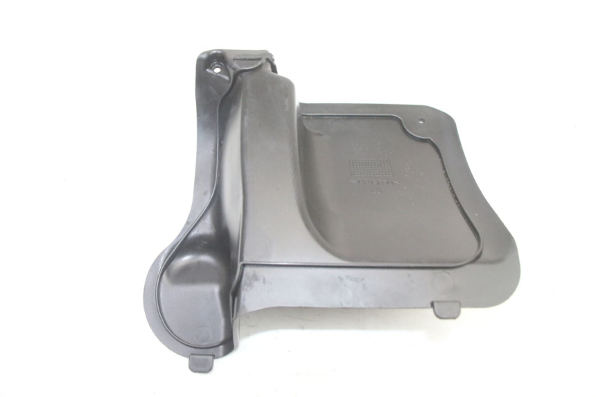 photo de INSPECTION COVER APRILIA ATLANTIC 125 (2003 - 2009) - Alternative perspective