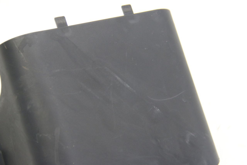 photo de ACCESS PANEL APRILIA ATLANTIC 500 (2002 - 2003) - Alternative perspective