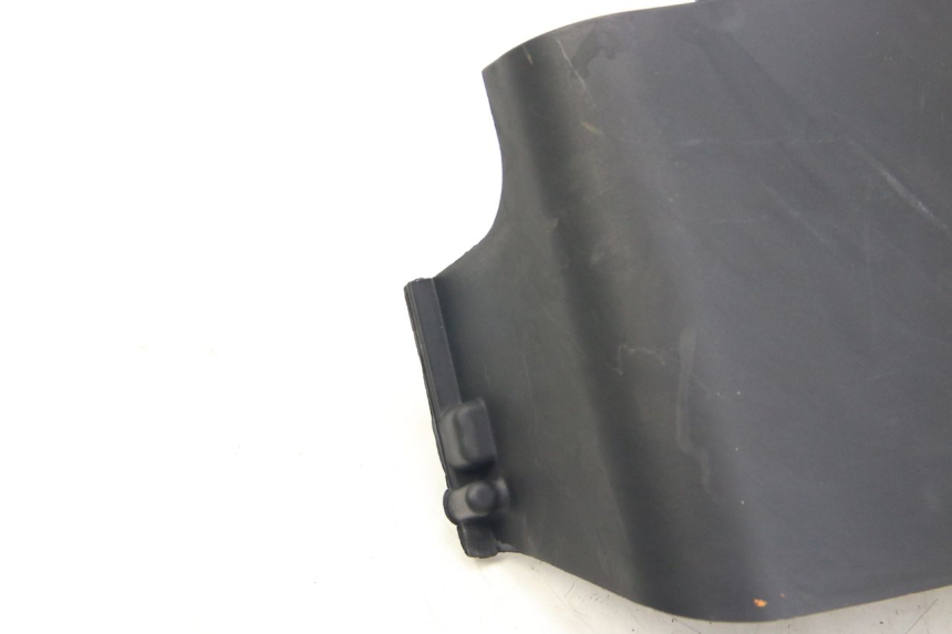 photo de ACCESS PANEL APRILIA ATLANTIC 500 (2002 - 2003) - Technical close-up