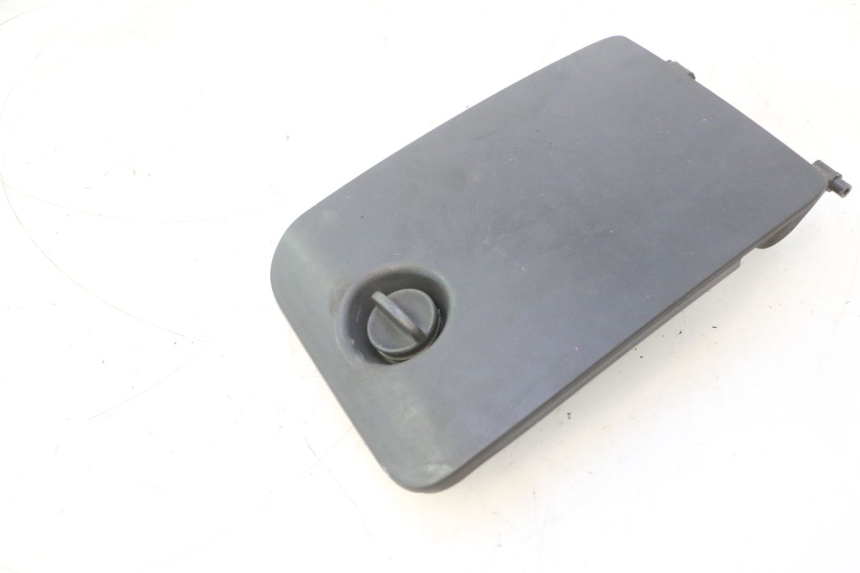 photo de FRONT INSPECTION COVER HONDA FES PANTHEON 125 (2003 - 2007) - Zoom on usage condition