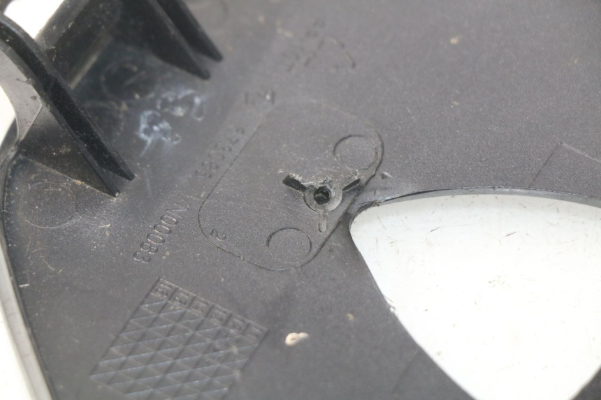 photo de FRONT INSPECTION COVER PIAGGIO FLY IE 125 (2012 - 2017) - Alternative perspective