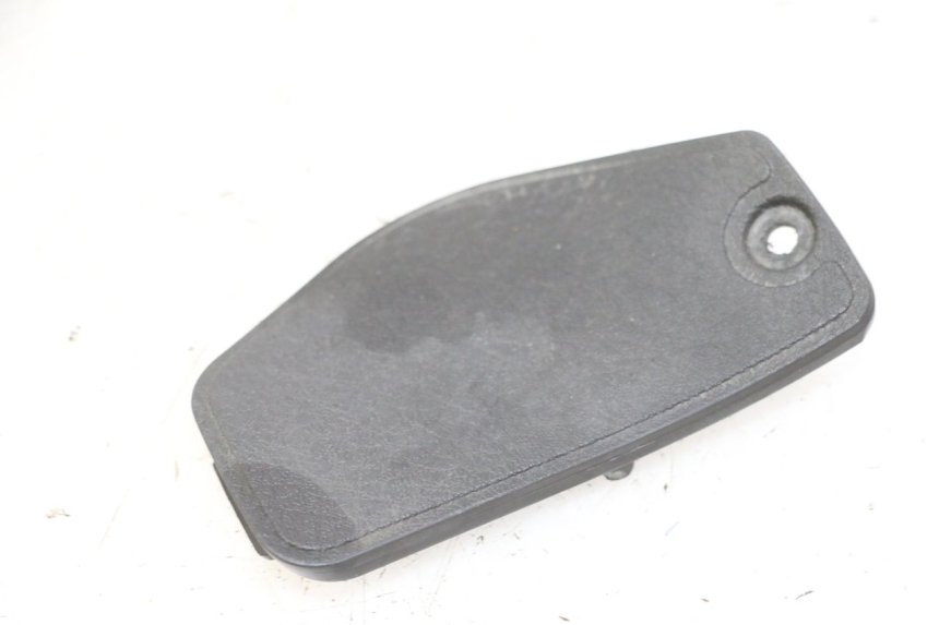 photo de FRONT INSPECTION COVER PIAGGIO MP3 125 (2006 - 2014) - Zoom on usage condition