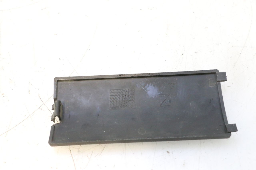 photo de FRONT INSPECTION COVER PIAGGIO NEW TYPHOON 50 (2018 - 2021) - Component detail