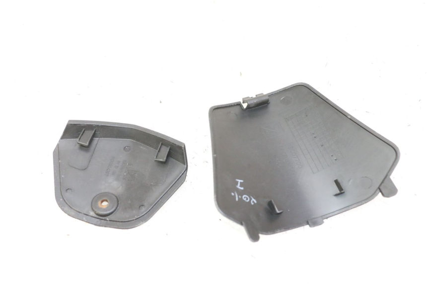 photo de FRONT INSPECTION COVER APRILIA SXR 50 (2021 - 2023) - Component detail