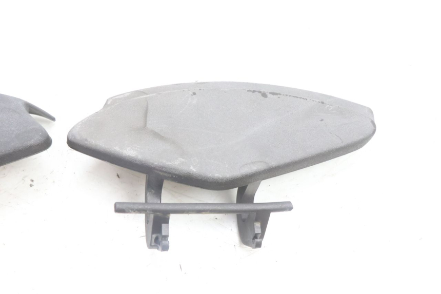 photo de FRONT INSPECTION COVER PIAGGIO X9 AMALFI 180 (2000 - 2003) - Zoom on usage condition