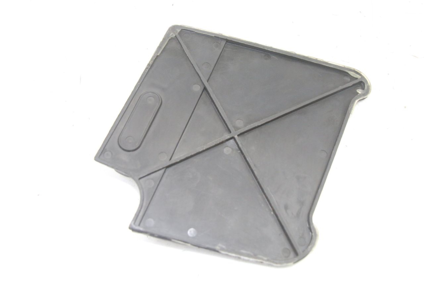 photo de INSPECTION COVER BMW C1 125 (2000 - 2003) - Technical close-up