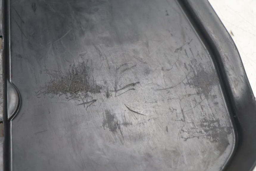 photo de RIGHT INSPECTION COVER HONDA FJS SILVER WING SILVERWING 400 (2005 - 2008) - Component detail