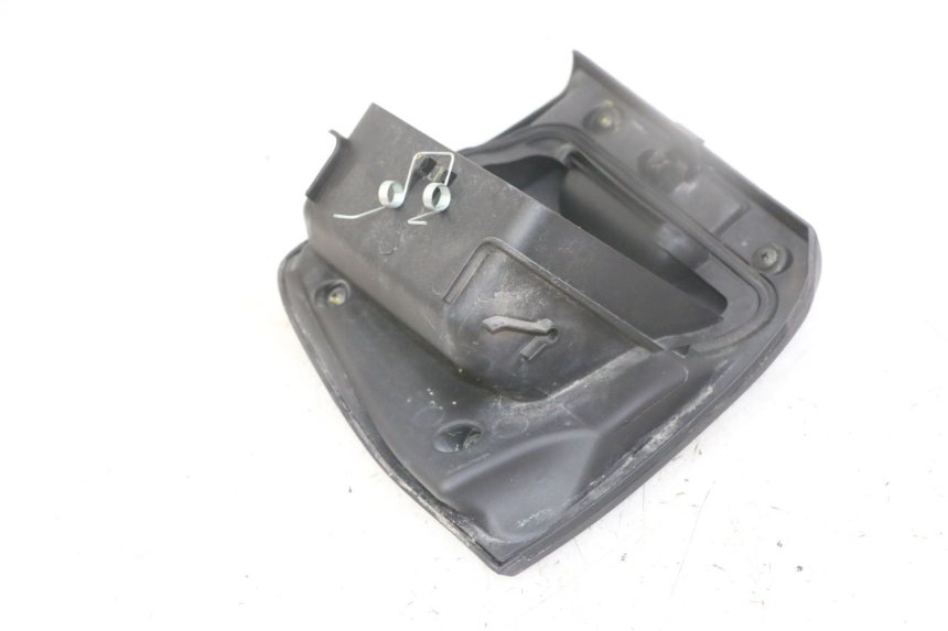 photo de RIGHT INSPECTION COVER HONDA FORZA ABS 300 (2013 - 2017) - Alternative perspective